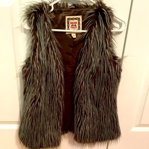 Chelsea & Violet fur vest. Size small